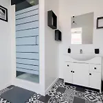بيت للعطل L'oyat